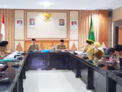 Sekda Isnan Fajri Pimpin Rapat Exit Meeting Bersama Sejumlah Opd