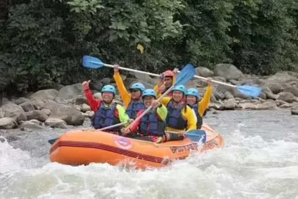 Wisata Arung Jeram Lebong Rafting