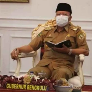 Gubernur Rohidin Mersyah Siap Jadi Orang Pertama Disuntik Vaksin Covid-19