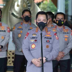Kapolri Keluarkan SE, Penyidik Harus Tau Beda Kritik, Masukan, Hoax dan Pencemaran Nama Baik