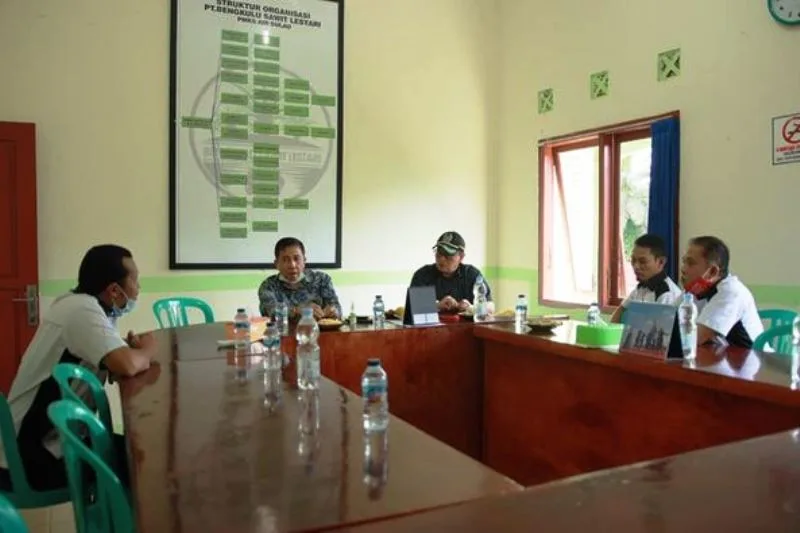 Ketua dan Waka I DPRD Kabupaten Bengkulu Selatan, Tinjau Pengolahan Limbah PT.BSL