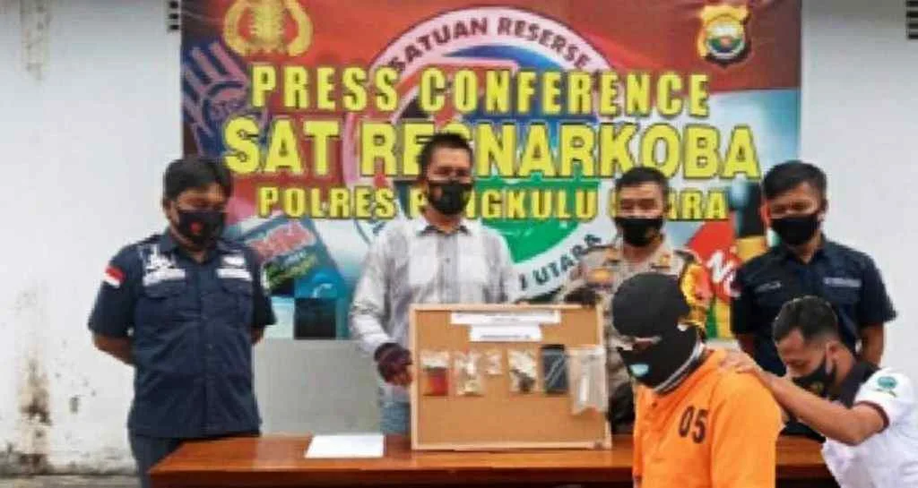 Miliki Sabu, Penjual Ikan Cupang Ditangkap