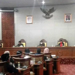 Paripurna DPRD Prov Bengkulu, Penyampaian Nota Penjelasan Raperda Usulan Gubernur