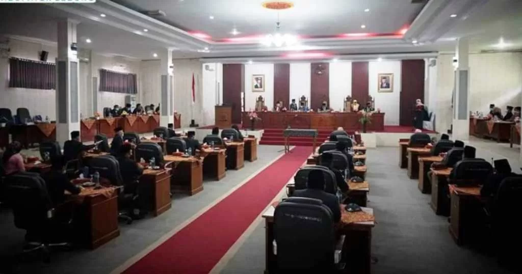 Rapat Paripurna DPRD Lebong, Pemberhentian Bupati dan Wakil Bupati Masa Jabatan 2016-2021