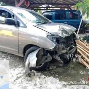 Berangkat Dinas, Personil Polsek Maje Ditabrak Inova