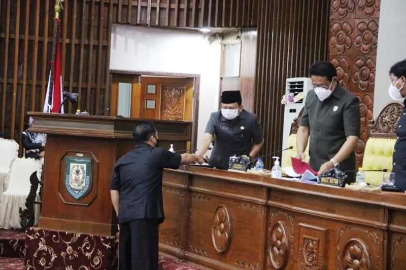 Paripurna Ke-14 Masa Sidang Ke-III Dengan Agenda Penyampaian Banggar (RAPBD) 2021