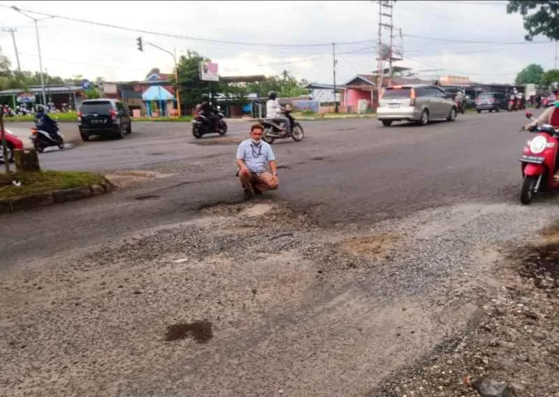 Pemerintah Bisa Dituntut Karena Jalan Rusak, Ini Dasar Hukumnya
