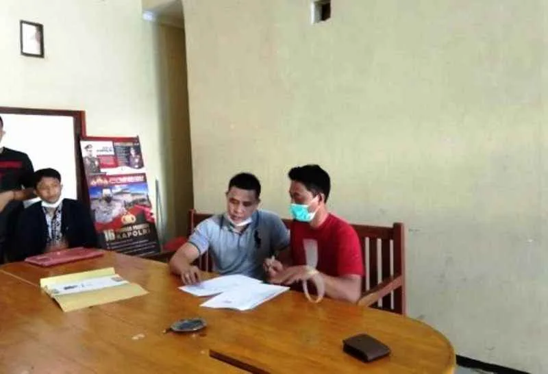 Terbukti Pungli, Sekdes Tanjung Pandan Ditetapkan Tersangka