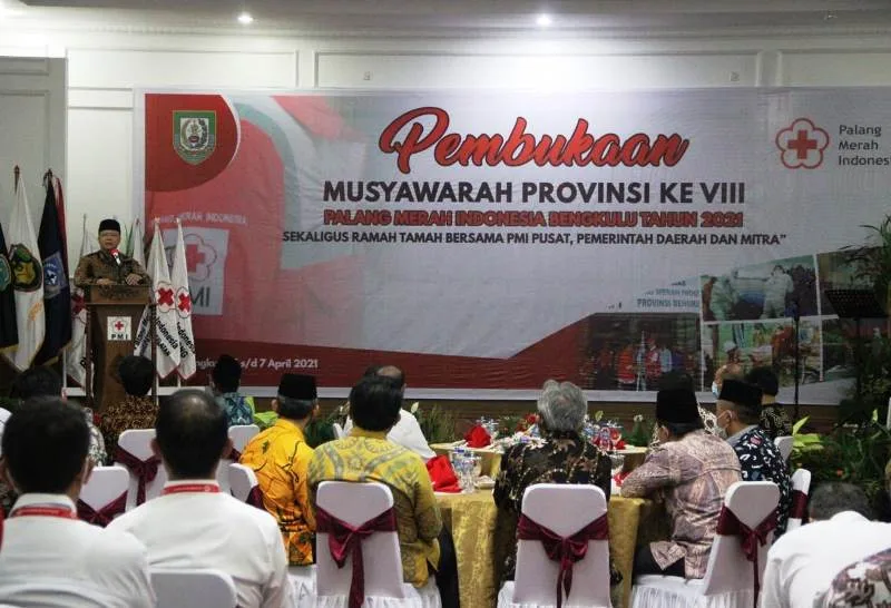 Gubernur Rohidin Berharap PMI Terus Bersinergi Dengan Pemerintah