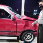 Tumbur Sapi, Mobil Panther Penyok