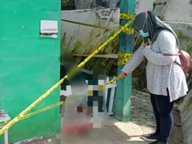 Wanita Ini Dibacok 15 Liang, Polisi Buru Pelaku