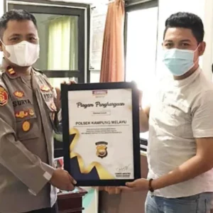 Berhasil Ungkap Pencurian, PT Indomaret Berikan Piagam Penghargaan Kepada Polsek Kampung Melayu
