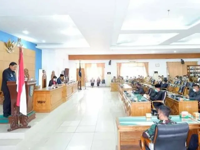 Paripurna DPRD Bengkulu Utara Penyampaian Nota Pengantar LKPJ