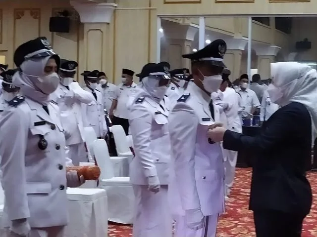 Dilantik Bupati Mura, Zaipul Basri Resmi Pimpin Desa Muara Beliti Baru