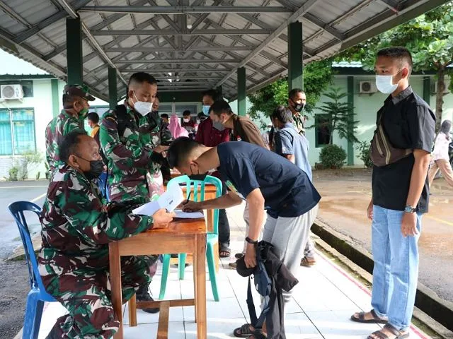 Jajaran Korem 041/Gamas Terus Laksanakan Serbuan Vaksinasi