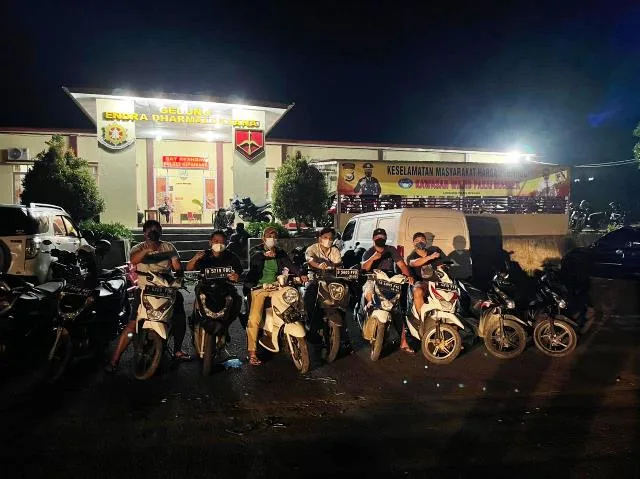 Polres Kepahiang Berhasil Amankan Truk Bermuatan 10 Unit Motor Bodong
