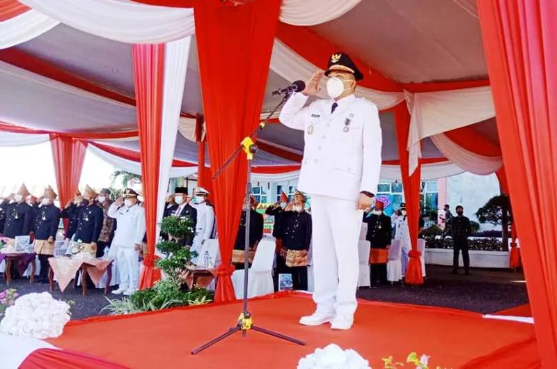 Bupati Erwin Pimpin Upacara Peringatan HUT ke-18 Kabupaten Seluma