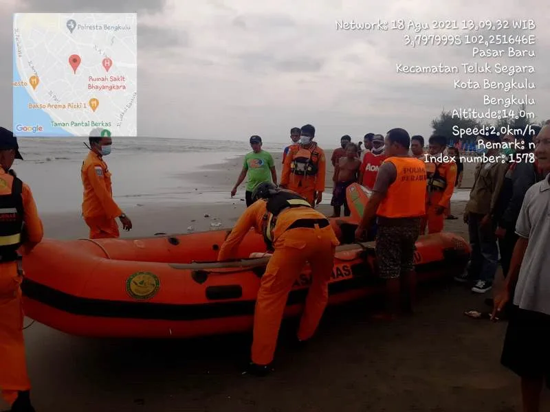 Hendak Mencuci Kaki, Remaja Putri Kota Bengkulu Terseret Ombak