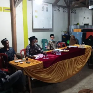 Kades Pelajaran 1 Kaur Didampingi Lima Perangkat Desa, Bantah Tuduhan Pungli