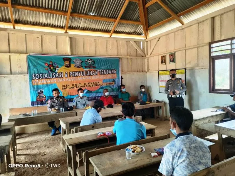 Tingkatkan Ketertiban Umum, Satlantas Polres BU Dan PT Jasa Raharja Gelar Sosialisasi Bersama