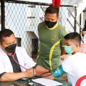 Danrem 041/Gamas Tinjau Langsung Uji Kesegaran Jasmani Calon Bintara TNI AD Bengkulu