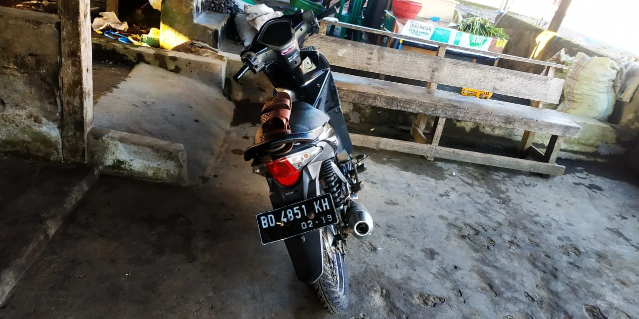 Lakalantas, Pelajar Kepahiang Tabrak Angkot
