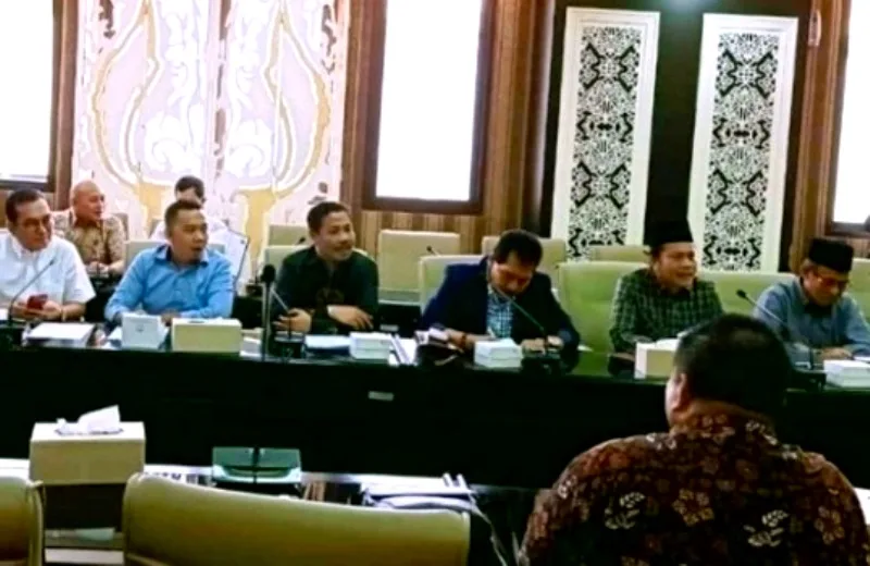 Revisi Perda No 10 Tahun 2011 Pansus DPRD Provinsi Bengkulu Studi Banding ke Jabar