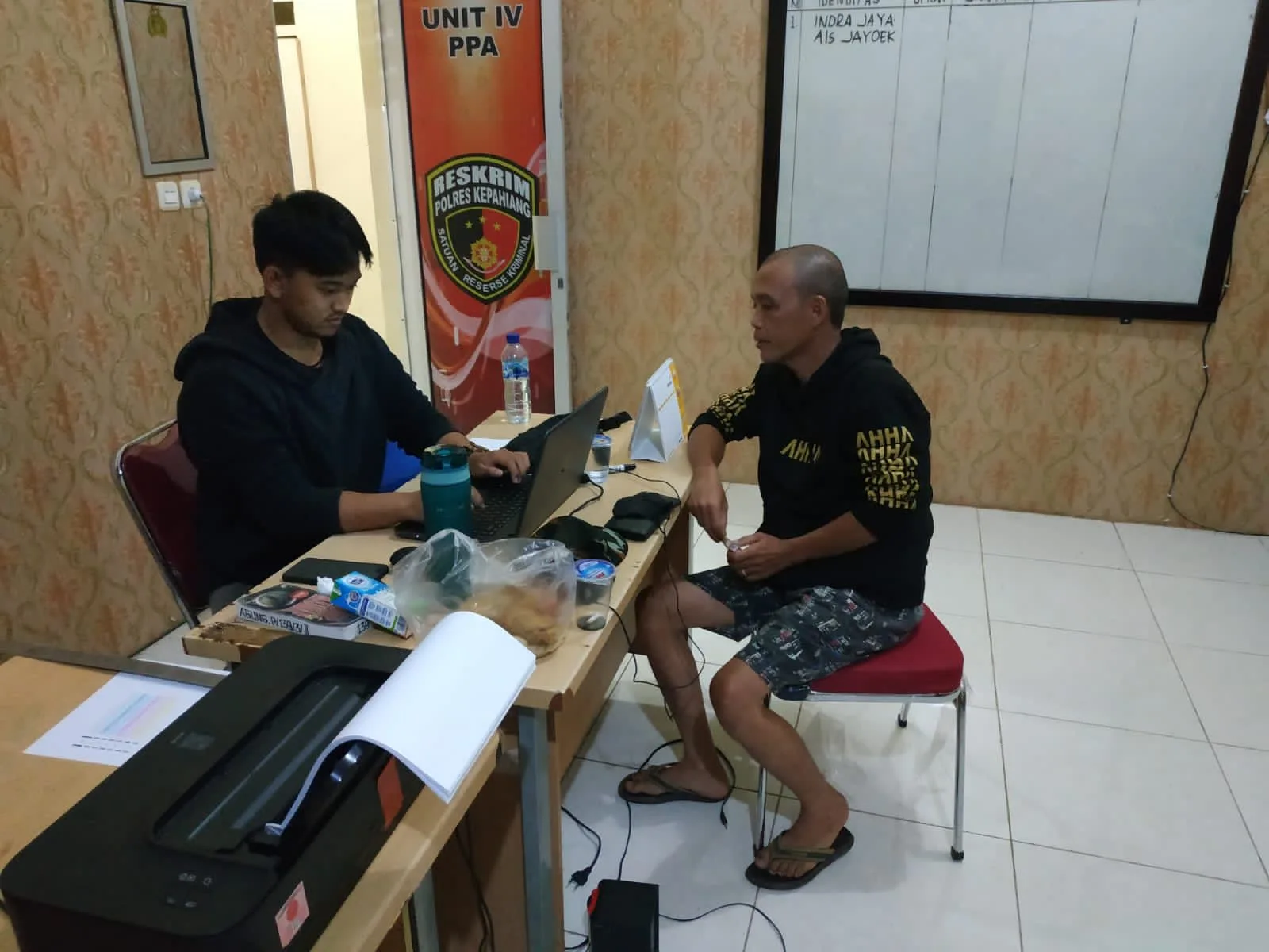 Cekcok Mulut, Suami Aniaya Istri