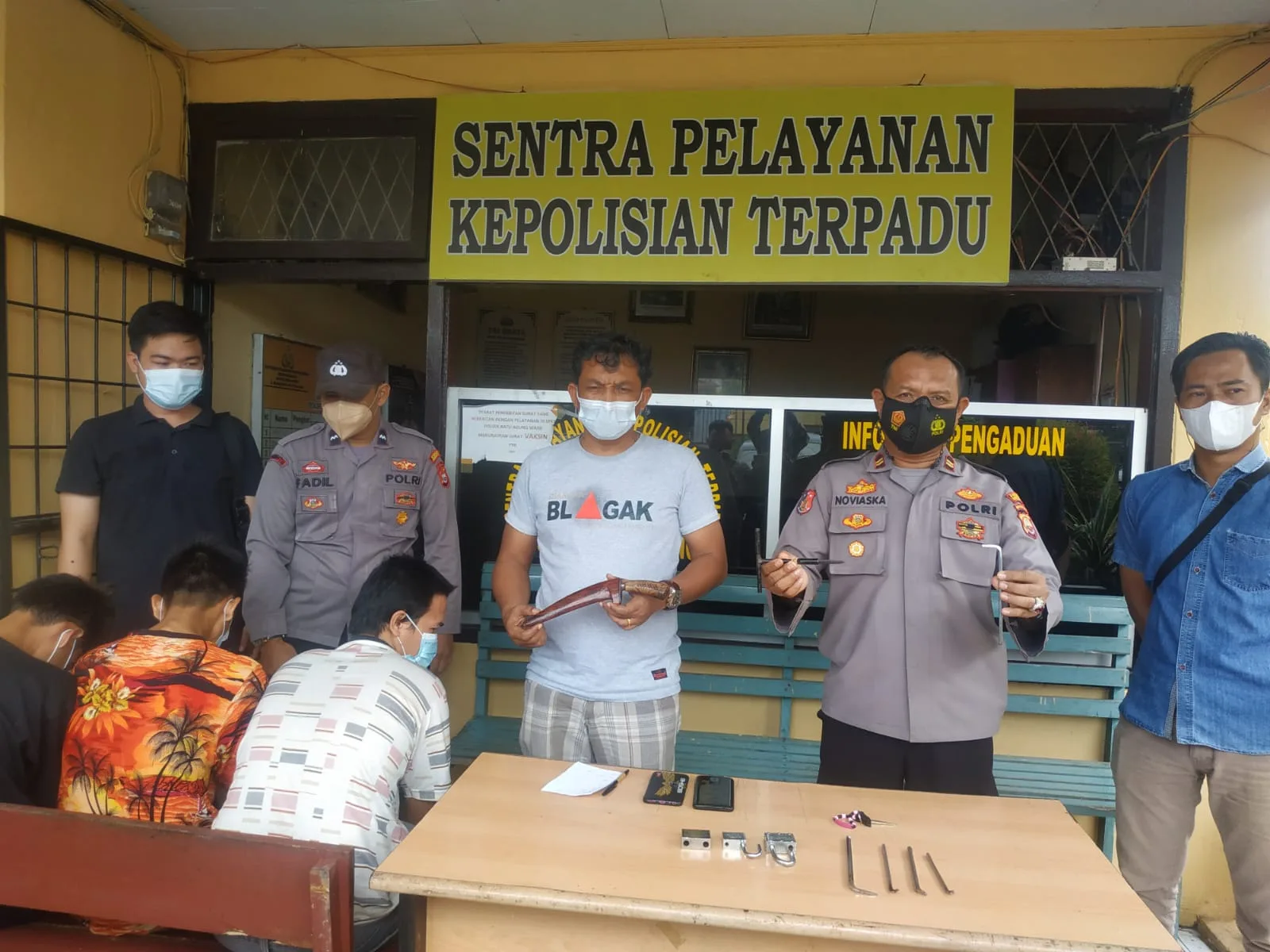Curi Belasan Kotak Amal, Dua Warga Benteng ditangkap polisi