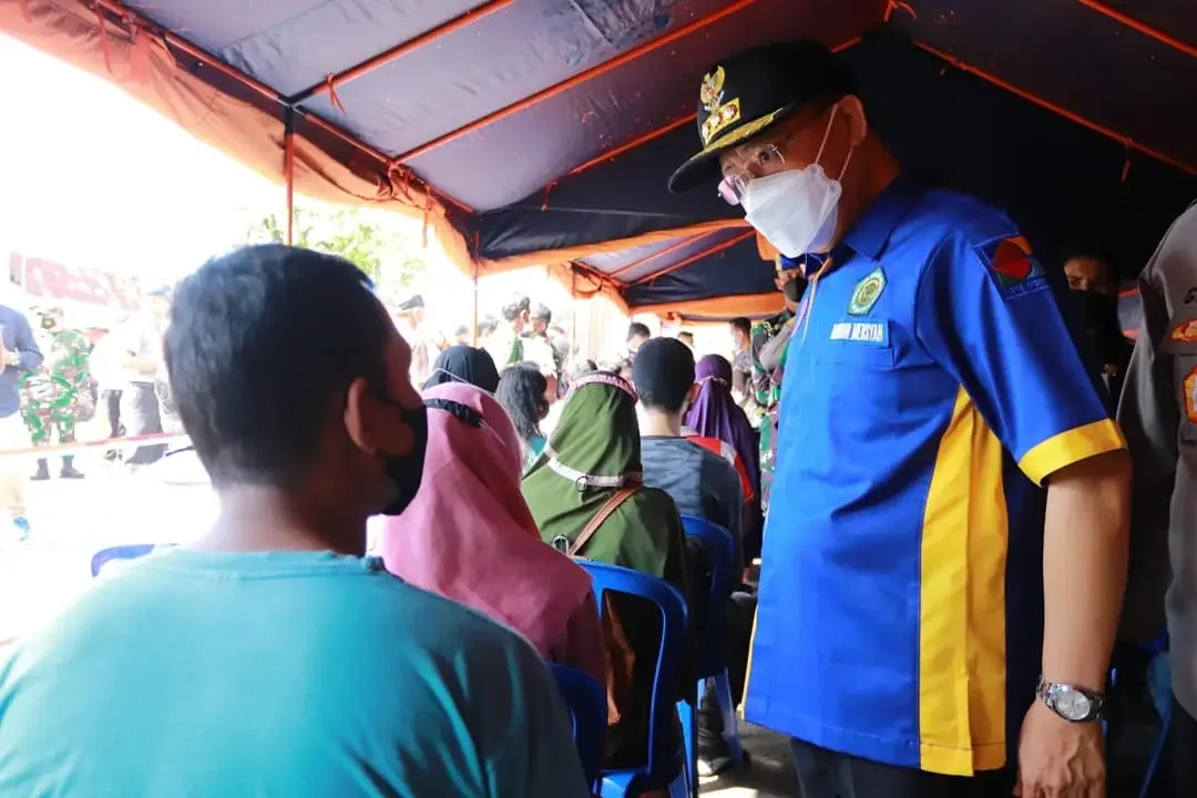 Gubernur Rohidin ajak Masyarakat untuk segera Vaksin