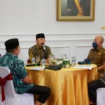 Gubernur Rohidin : Revitalisasi Pasar Kutau Manna BS Harus Dituntaskan