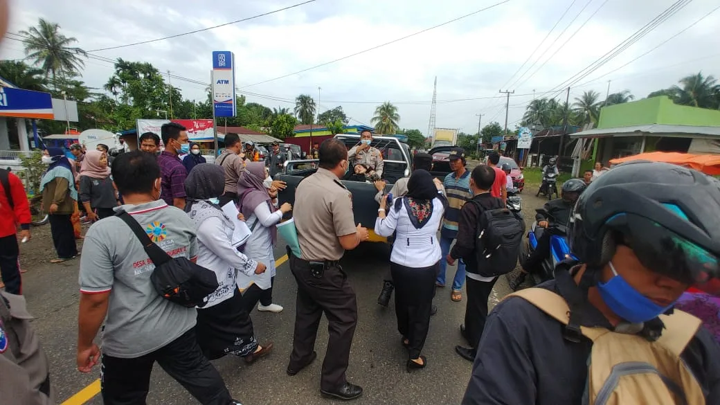 Lalai, Pengendara Sepeda Motor Tabrak Penyebrang Jalan