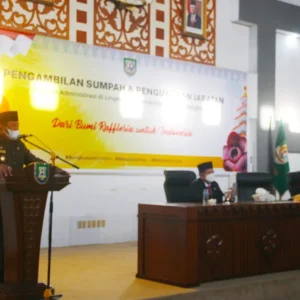 Pelantikan 69 Pejabat Eselon, Sekwan DPRD Diganti