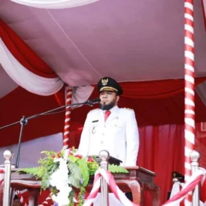 Pimpin Upacara HUT RI Ke-76, Helmi Hasan : Persatuan dan Kesatuanlah Yang Membuat Kita Hebat