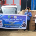 Bentuk Perhatian Kepada Warga Lapas, Helmi Hasan Serahkan 1 Ambulan dan 2 Showcase