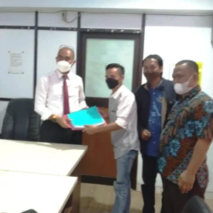Datangi Polda Bengkulu, FPR Sampaikan Berkas Tiga Dugaan Tindak Korupsi