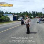 Disenggol Mobil, Lelaki Paruh Baya Alami Luka Berat