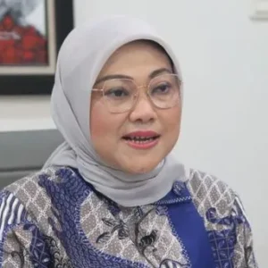 Menaker : Upah Minimum Pekerja di Indonesia Terlalu Tinggi