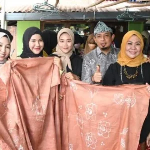 Pemkot Bengkulu Akan Siapkan Wadah Membatik Untuk Generasi Milenial