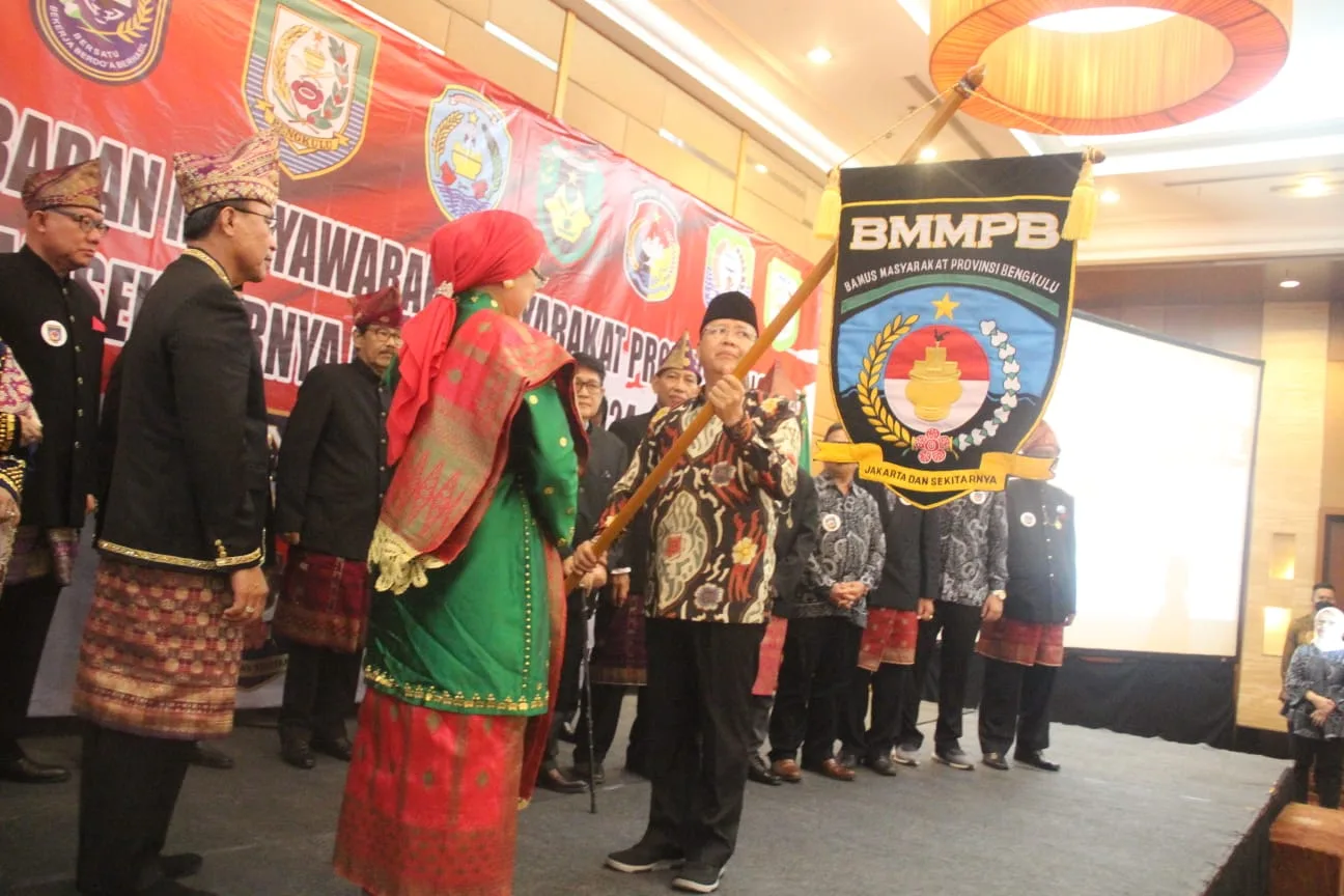 Pengukuhan Pengurus Baru BMMPB, Rohidin: Ini Rumah Besar Masyarakat Bengkulu