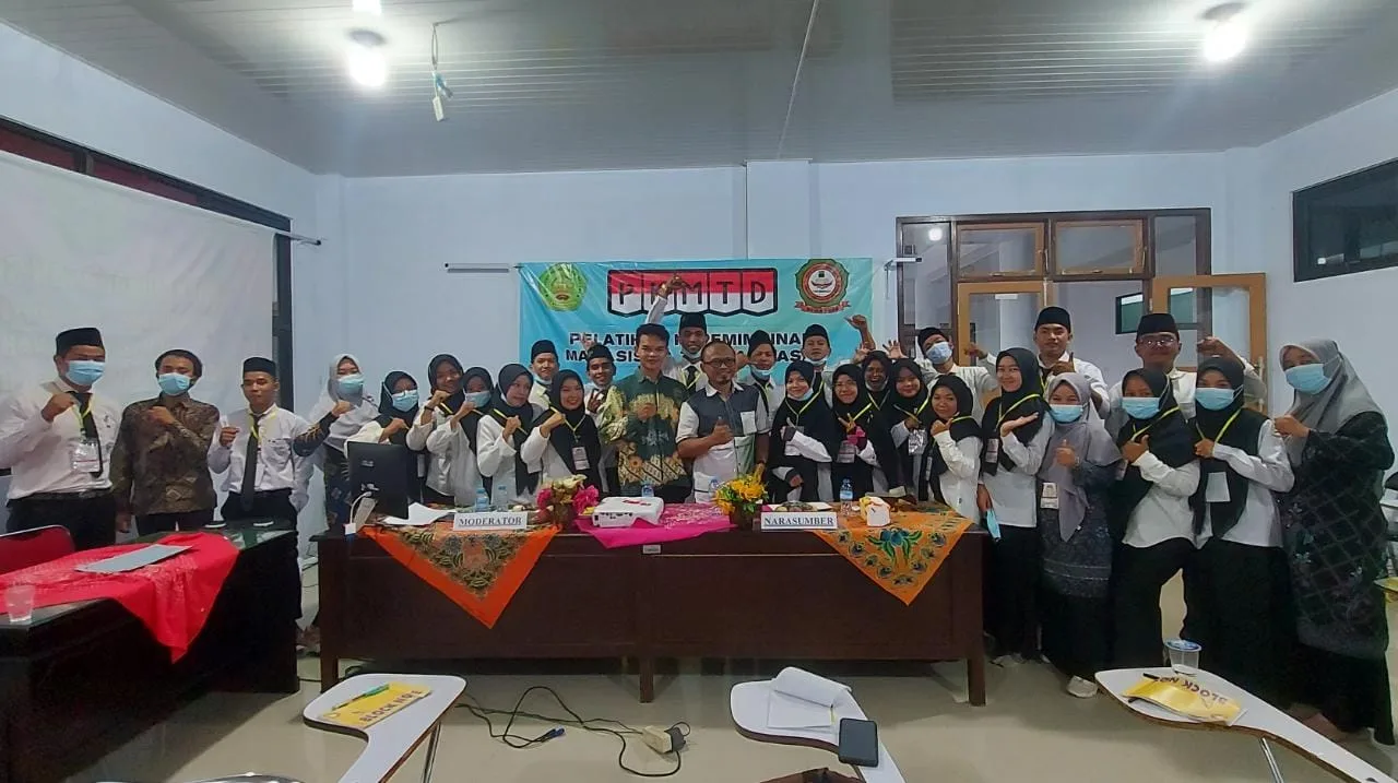 Tingkatkan Kemampuan Kepemimpinan Mahasiswa, Dema FUAD UIN Fas Adakan PKMTD