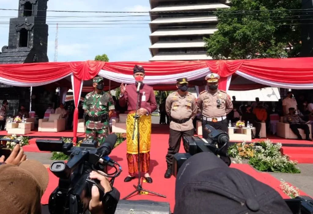 15.900 Personil Polda Siap Amankan Nataru, Ganjar Pimpin Apel