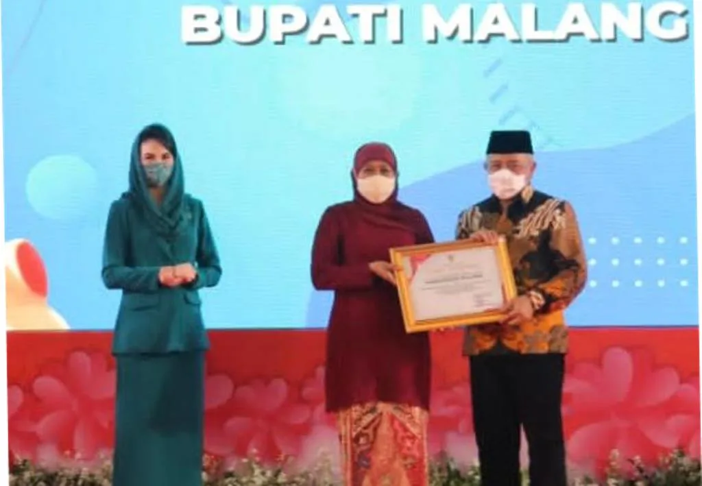 Bupati Malang Terima Penghargaan Perlindungan Perempuan dan Anak
