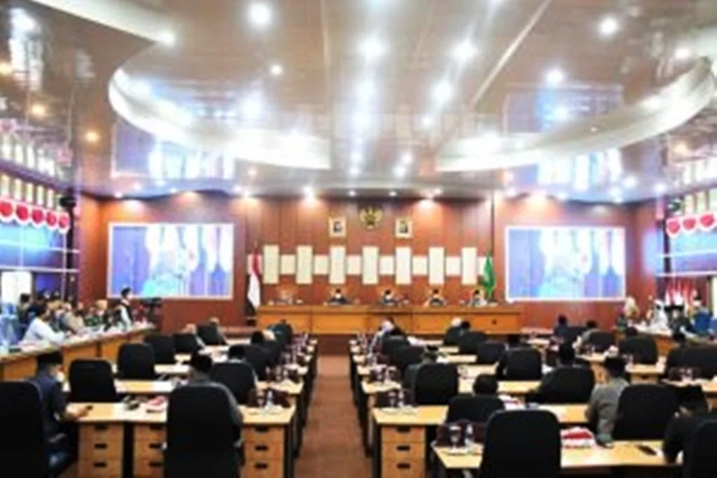 DPRD Kota Gelar Paripurna Penyampaian Wawako Dedy Wahyudi