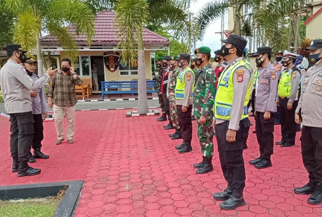 Jelang Tahun Baru, Polres Mukomuko Gelar Vaksin Keliling Dan Patroli