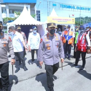 Kapolri Tinjau Pelabuhan Merak