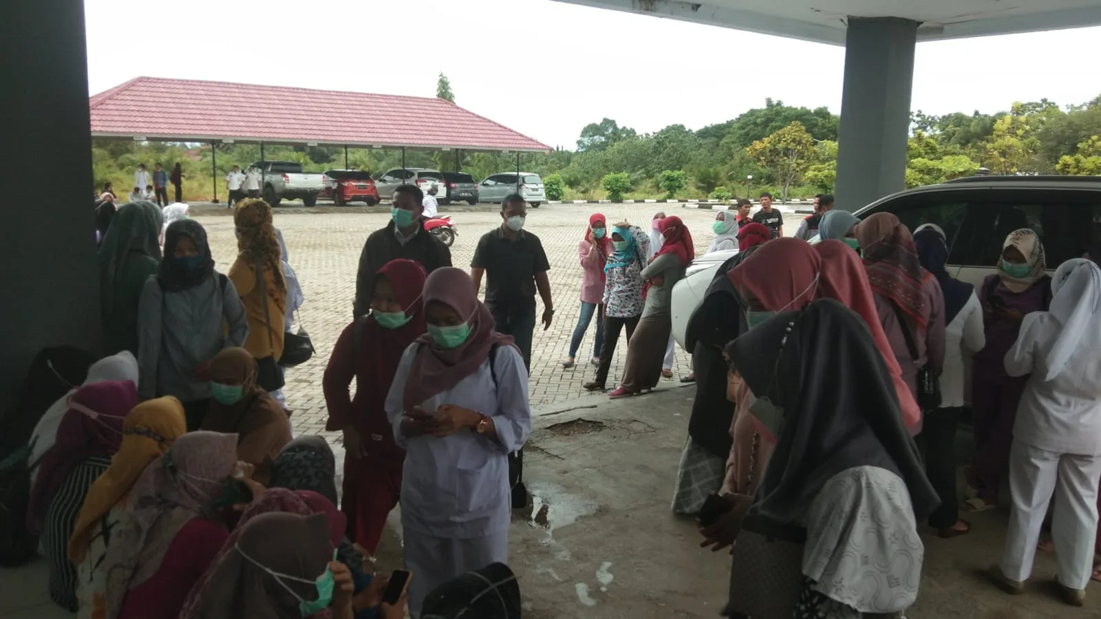 Masalah Anggaran DPRD Mukomuko Didatangi Rombongan Tenaga Medis dan Non Medis