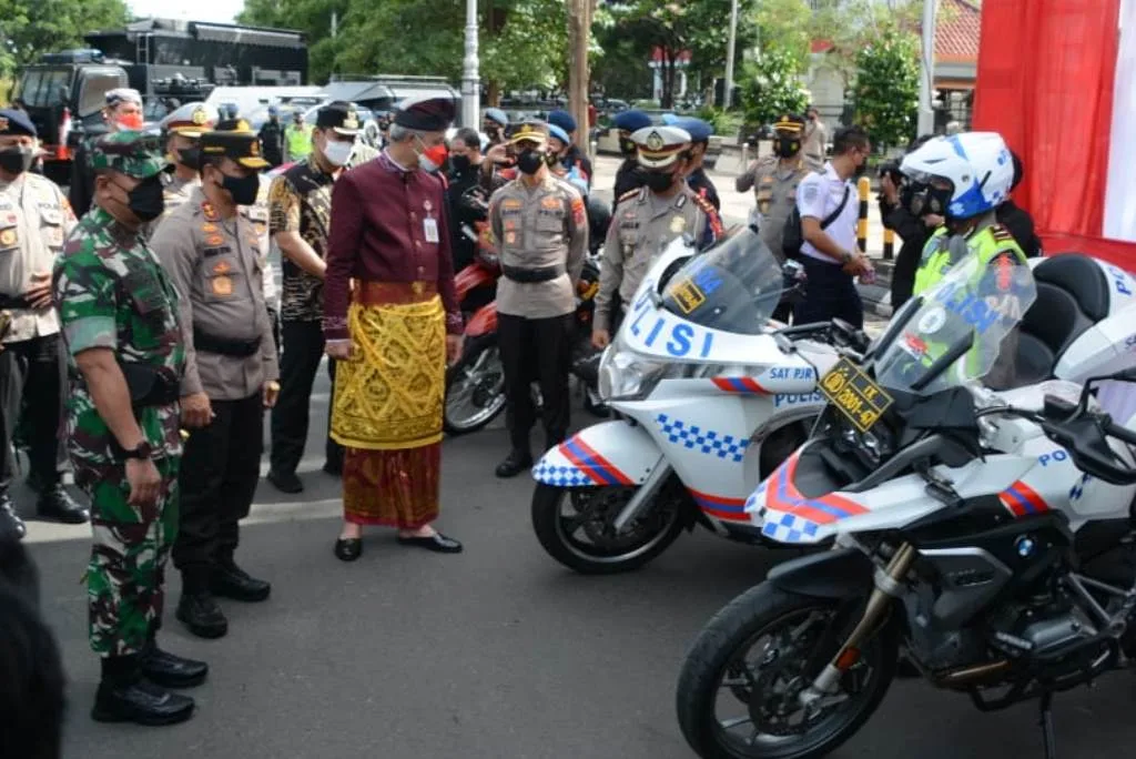 Pangdam IV/Diponegoro Hadiri Apel Gelar Pasukan Operasi Lilin Candi 2021