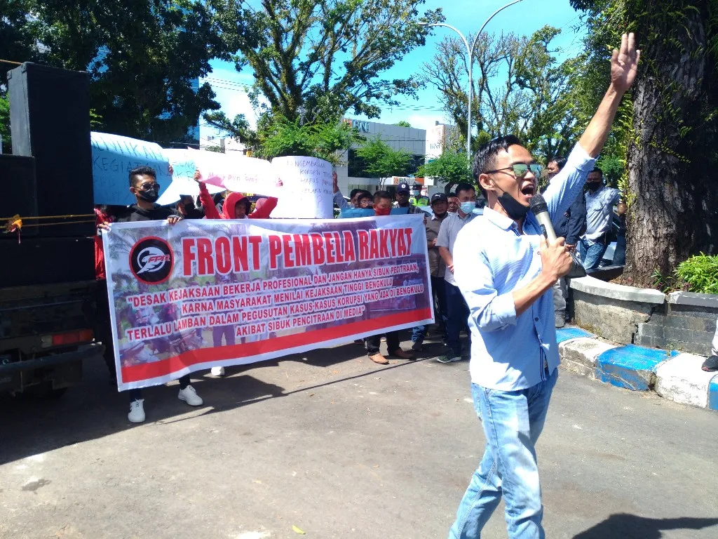 Segel Kantor Kejati Bengkulu, FPR : Jangan Cuma Pencitraan Selesaikan Kasus Korupsi