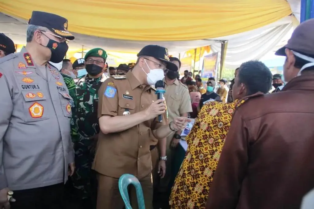 Serbuan Vaksinasi Massal, Jurus Jitu Capai Target Herd Immunity